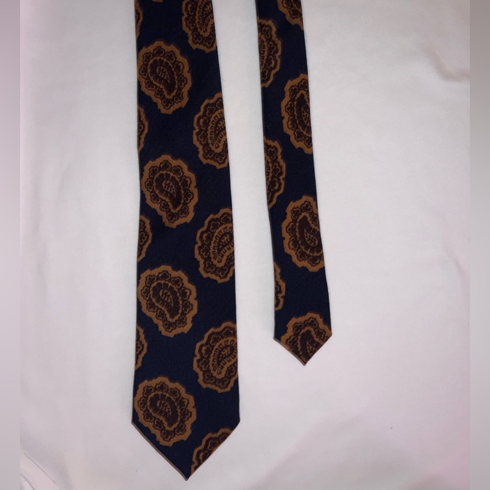 Suitsupply tie